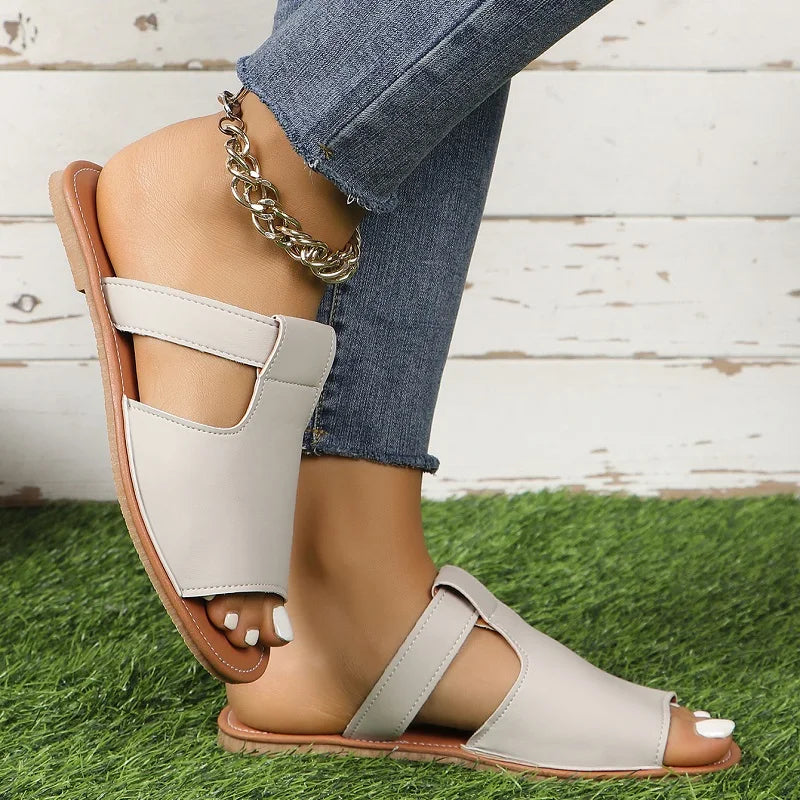 2024 Summer Slippers Women Flat Luxury Outdoor Beach Flip Flops