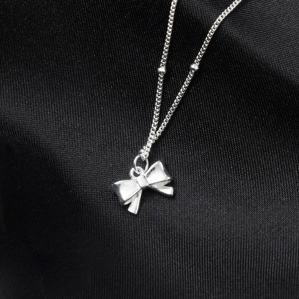 S925 Silver Elegant&Plated Bow Necklace - Perfect Gift for Any Occasion.