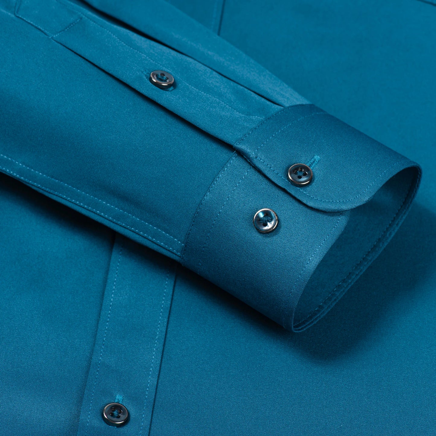 Mens Sleek Stretch Long Sleeve Button Up Shirt Chest Pocket