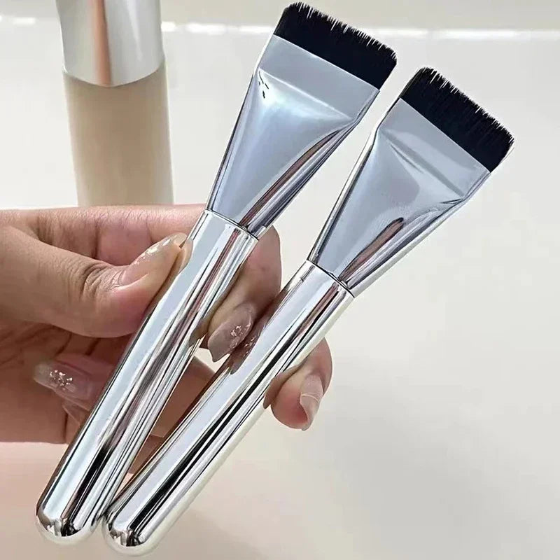 Foundation Brush Synthetic Hair Makeup Tool Plastic Handle