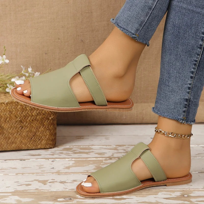 2024 Summer Slippers Women Flat Luxury Outdoor Beach Flip Flops